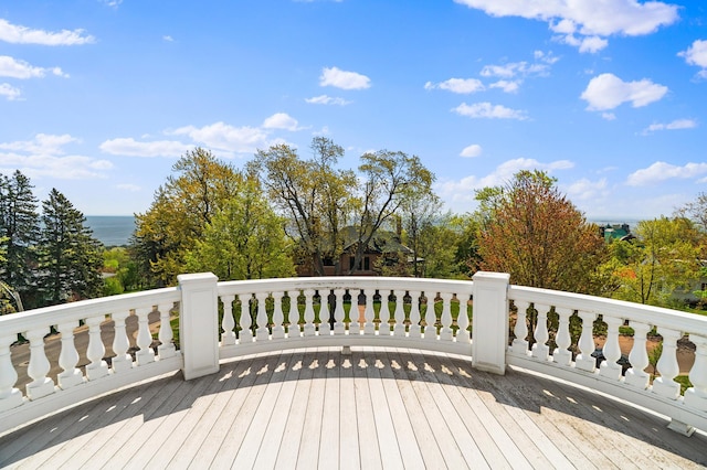 2525 2nd St, Duluth, MN 55812 - deck with a water view