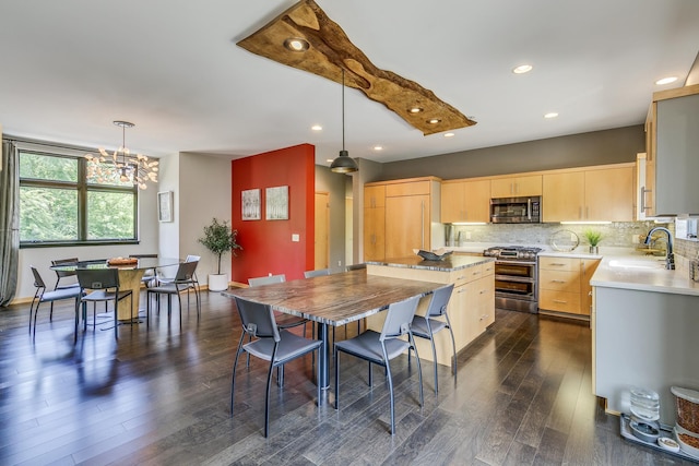 14255 Bataan St NE, Ham Lake, MN 55304