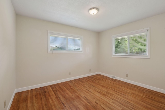 10733 Beard Ave S, Bloomington, MN 55431 - photo 16