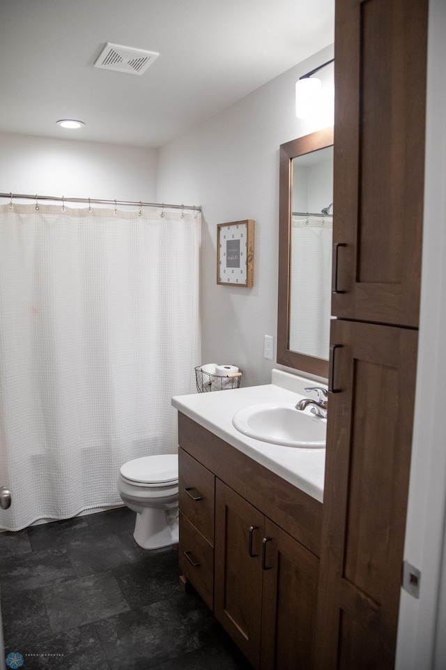 2700 14th St W, West Fargo, ND 58078 - full bath with vanity, toilet, and a shower with shower curtain