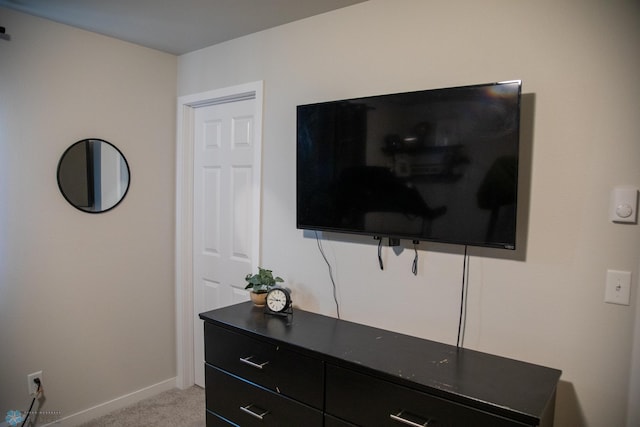 2700 14th St W, West Fargo, ND 58078 - detailed view of carpet and baseboards