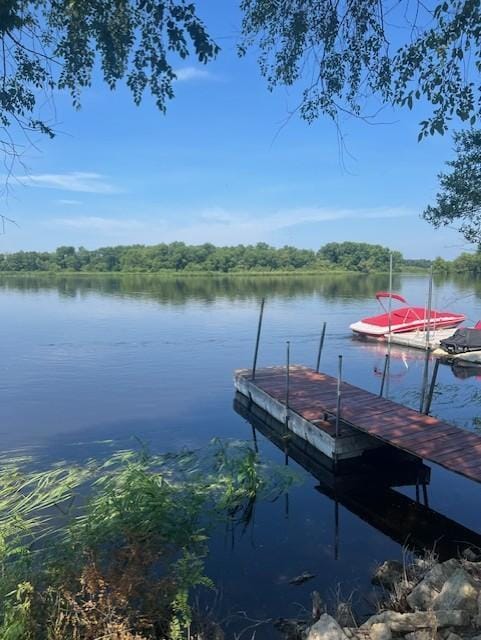 32 7th St, Buffalo City, WI 54622 - dock area with a water view