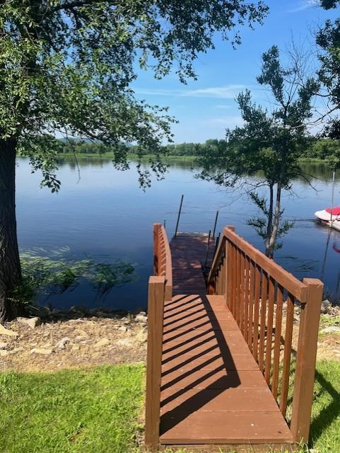 32 7th St, Buffalo City, WI 54622 - dock area featuring a water view