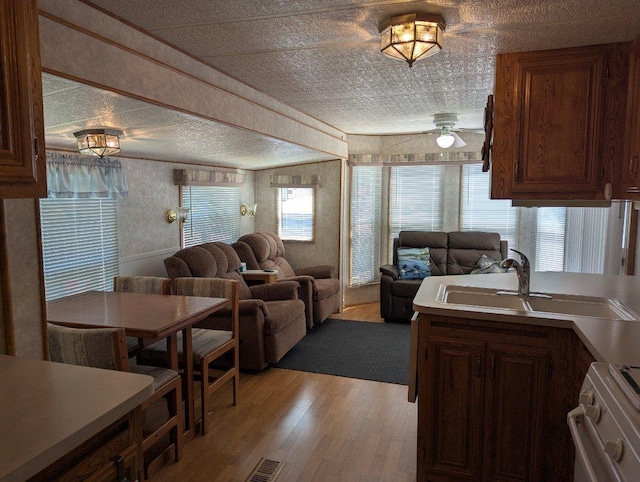 30547 Cougar Pass, Breezy Point, MN 56472