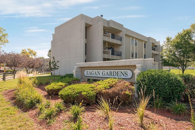 4130 Rahn Rd Unit 209, Eagan, MN 55122 - view of community sign