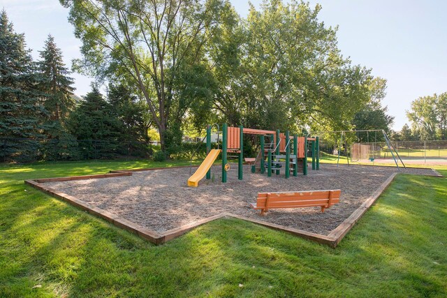 4130 Rahn Rd Unit 209, Eagan, MN 55122 - view of communal playground