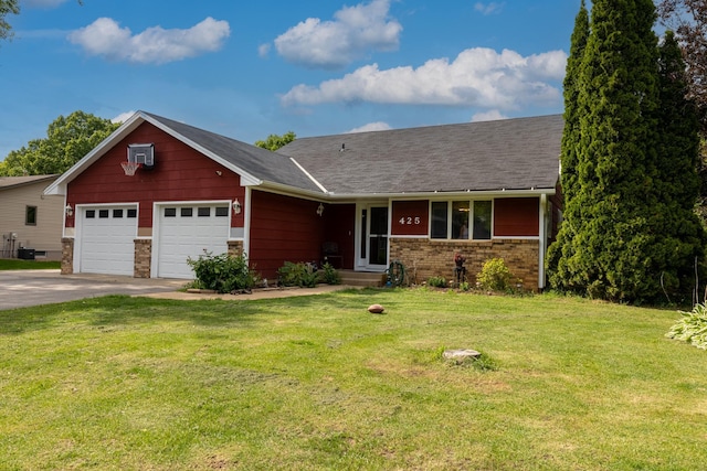 425 Diedrich Dr, Carver, MN 55315 - photo 1