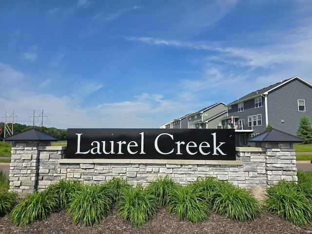 19281 Blue Stem Ct, Maple Grove, MN 55311 - view of community / neighborhood sign
