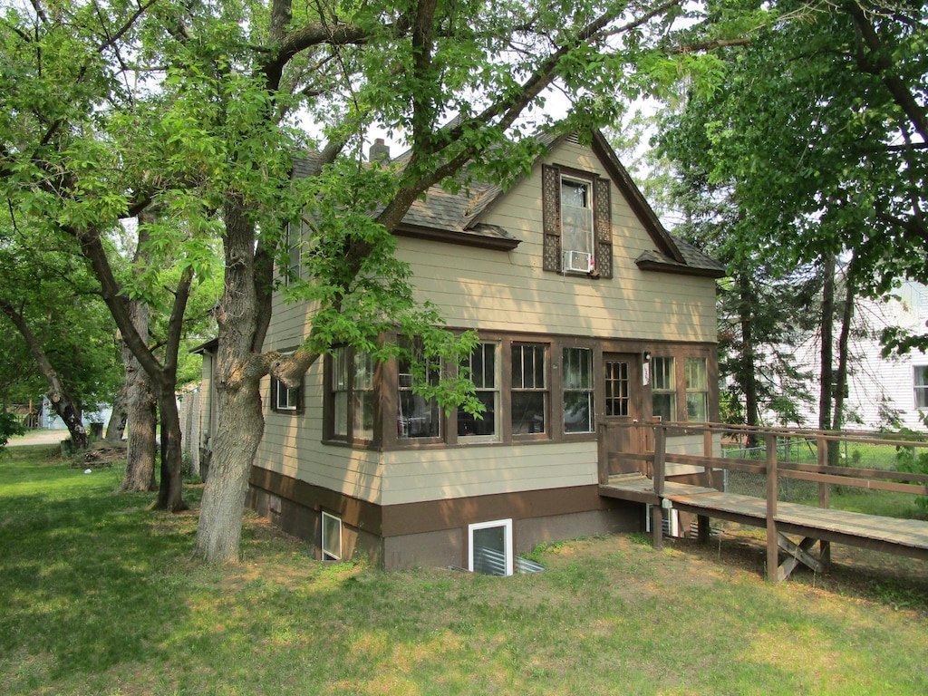 1909 Irvine Ave NW, Bemidji, MN 56601 - photo 1