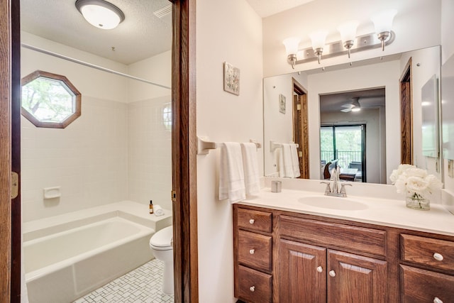 3020 Saint Albans Mill Rd Unit 309, Minnetonka, MN 55305 - ensuite bathroom with shower / washtub combination, vanity, and toilet