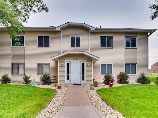 3333 Nevada Ave N Unit 3302, Crystal, MN 55427 - view of front of property featuring a front yard