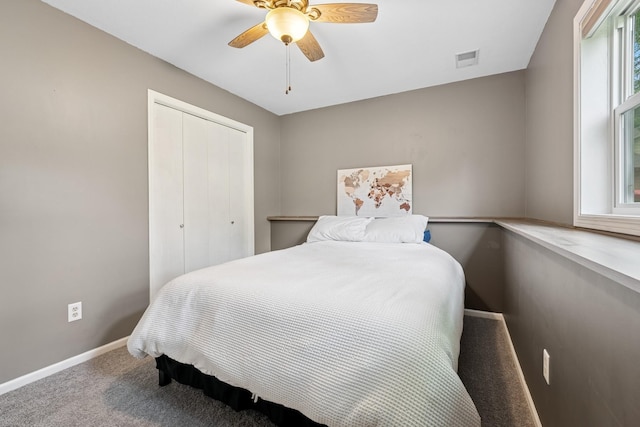 903 6th Ave NW, Buffalo, MN 55313 - bedroom featuring carpet flooring, a closet, and a ceiling fan