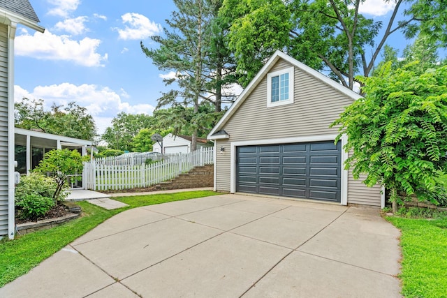 638 7th St W, Hastings, MN 55033 - photo 5