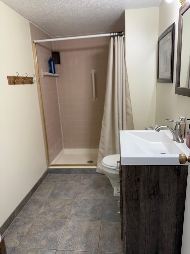 14410 92nd Ave N, Maple Grove, MN 55369 - bathroom with toilet, vanity, a textured ceiling, a shower with shower curtain, and baseboards