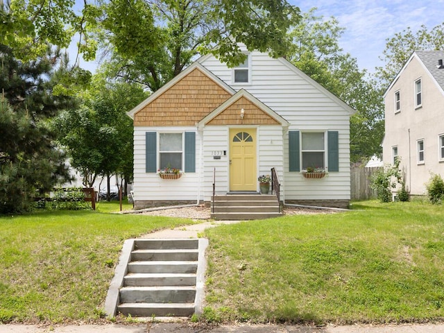1033 Hall Ave W, Saint Paul, MN 55118 - view of bungalow