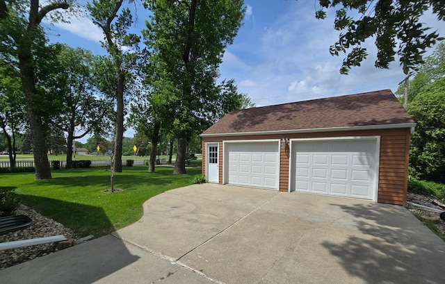 620 5th Ave SE, Pipestone, MN 56164 - view of detached garage