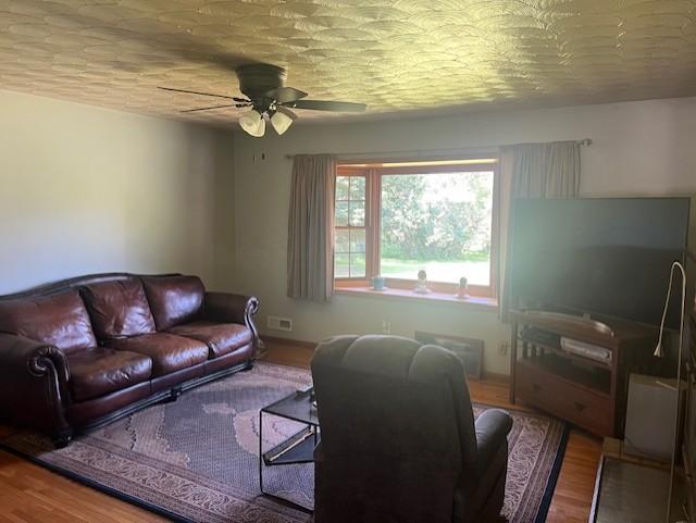 10449 Mississippi Blvd NW, Coon Rapids, MN 55433 - photo 5