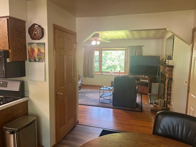 10449 Mississippi Blvd NW, Coon Rapids, MN 55433 - photo 6