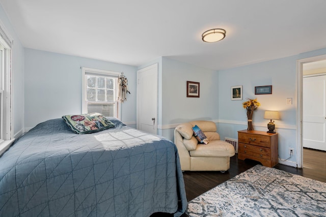308 4th Ave SW, Austin, MN 55912 - bedroom featuring dark wood-style floors