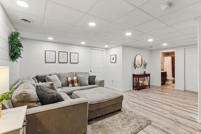 11219 16th St NE, Saint Michael, MN 55376 - living room featuring light wood-type flooring, recessed lighting, and baseboards