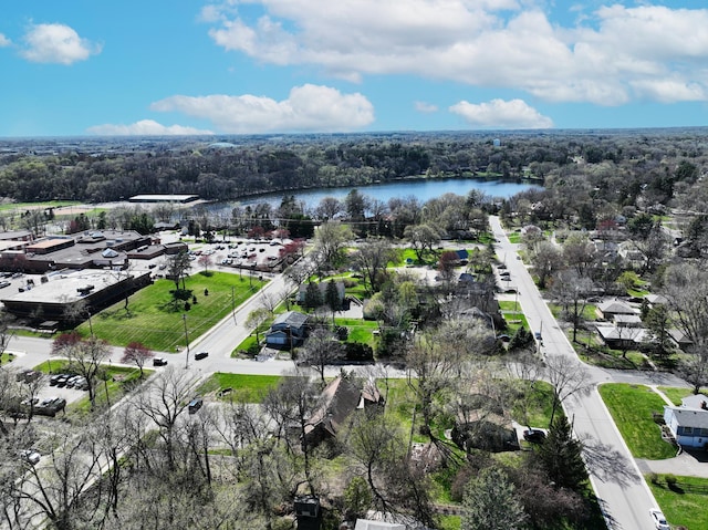 712 Anderson St W, Stillwater, MN 55082 - aerial view of residential area featuring a large body of water