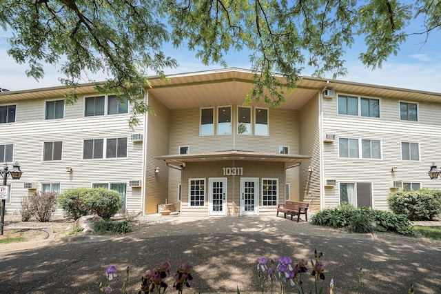 10311 Cedar Lake Rd Unit 202, Minnetonka, MN 55305 - view of building exterior