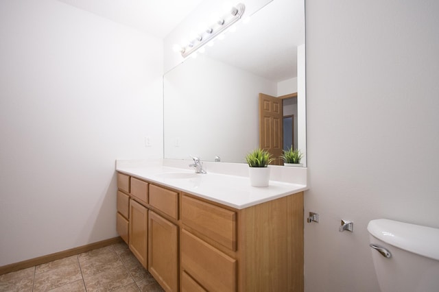 412 Cedar Pl, Maple Lake, MN 55358 - bathroom featuring vanity and toilet