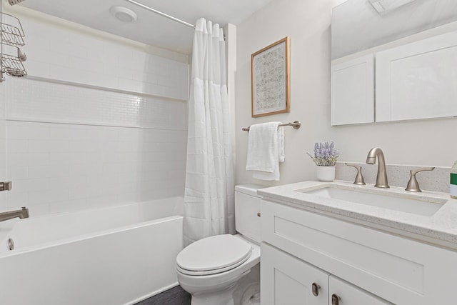 232 26th Ave N, Saint Cloud, MN 56303 - full bath with vanity and shower / tub combo with curtain