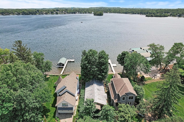 475 Lakeview Ave, Tonka Bay, MN 55331 - bird's eye view of a large body of water