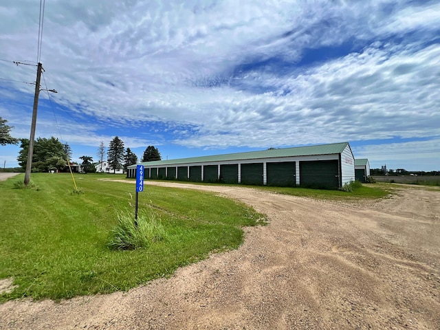 49892 285th Ave, Staples, MN 56479 - view of outbuilding featuring driveway