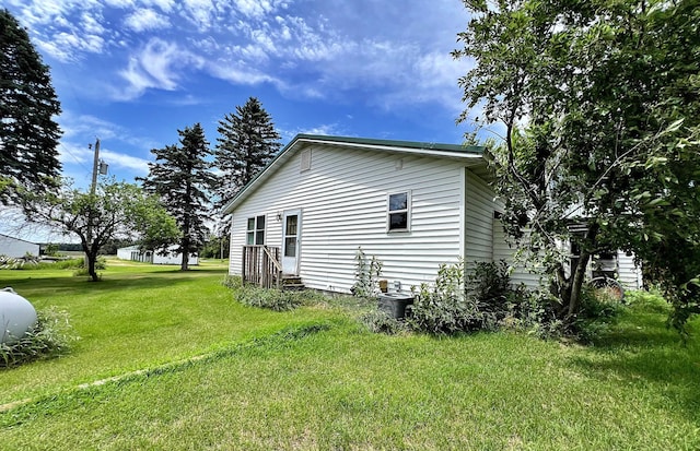 49892 285th Ave, Staples, MN 56479 - view of side of property featuring a yard