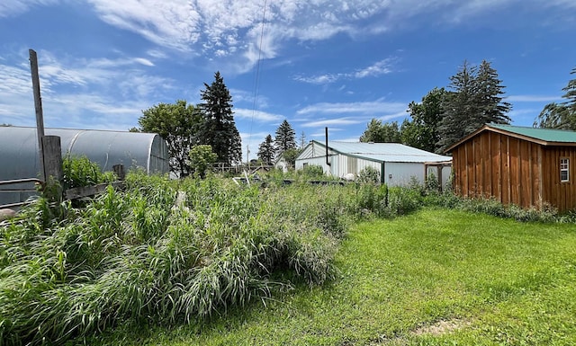 49892 285th Ave, Staples, MN 56479 - view of yard featuring an outbuilding