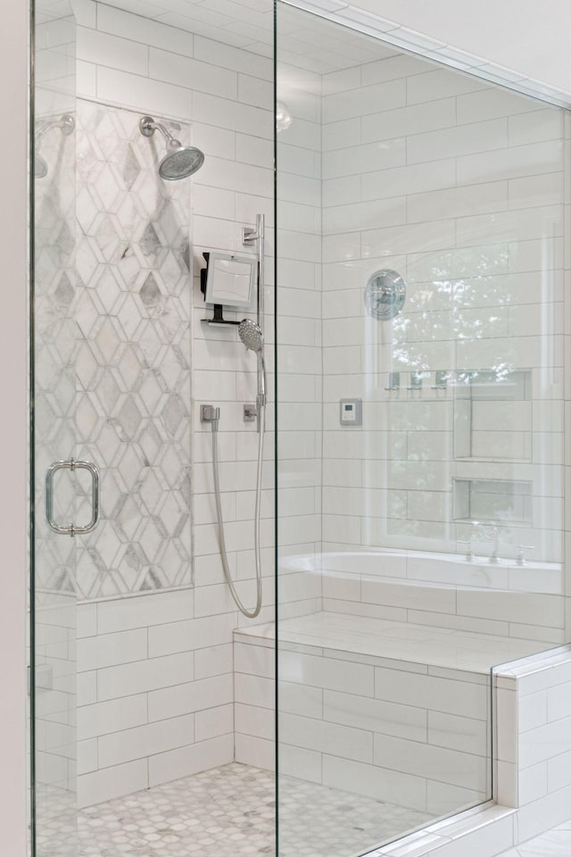 1432 25th St, Saint Joseph Twp, WI 54082 - bathroom featuring a stall shower