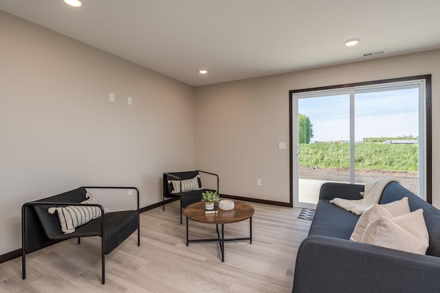 3203 Scotch Ln, Mankato, MN 56001 - sitting room with baseboards, light wood finished floors, and recessed lighting