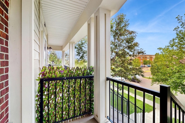 8102 Oakview Ln N Unit 39, Maple Grove, MN 55369 - view of balcony