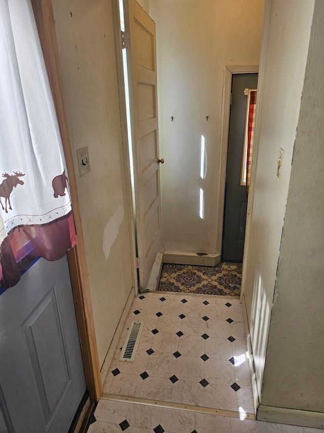 213 Harrison Ave N, Mentor, MN 56736 - view of doorway