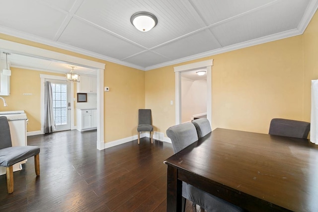 724 1st Ave NW, New Brighton, MN 55112 - dining space featuring a chandelier, dark wood-type flooring, baseboards, and crown molding