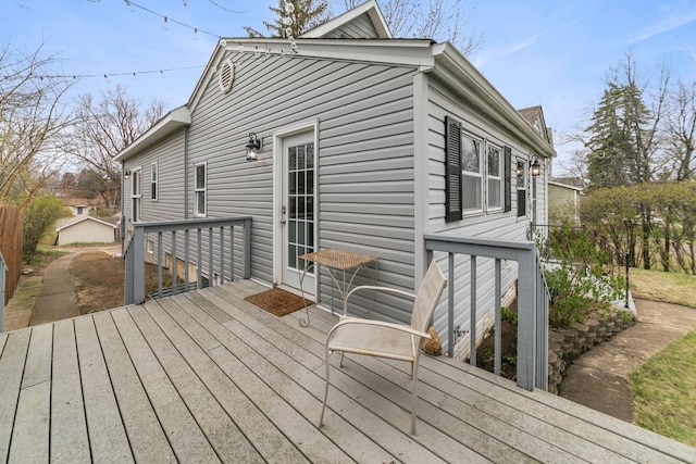 724 1st Ave NW, New Brighton, MN 55112 - view of wooden deck