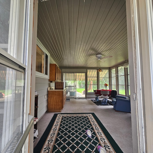 1902 1st Ave NW, Austin, MN 55912 - sunroom featuring ceiling fan