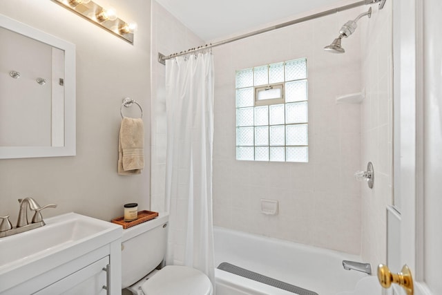 5737 Vincent Ave S, Minneapolis, MN 55410 - full bath featuring vanity, shower / bath combination with curtain, and toilet