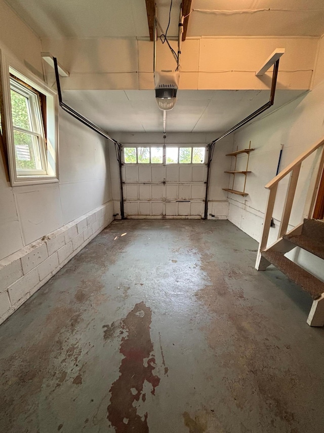 912 Arnold Ave N, Thief River Falls, MN 56701 - garage with a garage door opener