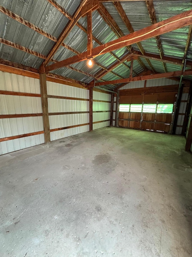 912 Arnold Ave N, Thief River Falls, MN 56701 - garage featuring metal wall