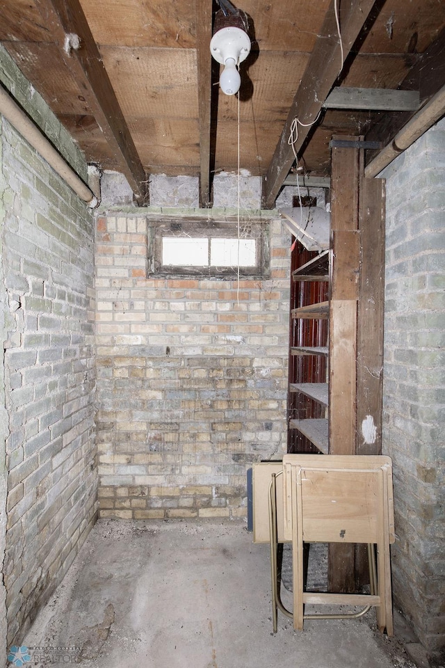 108 6th Ave N, Fargo, ND 58102 - view of unfinished below grade area