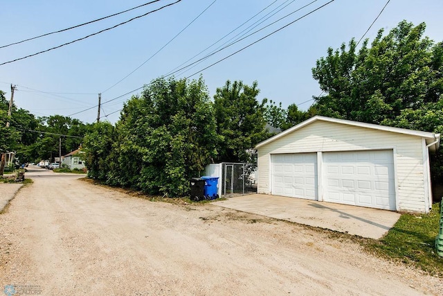 108 6th Ave N, Fargo, ND 58102 - view of detached garage