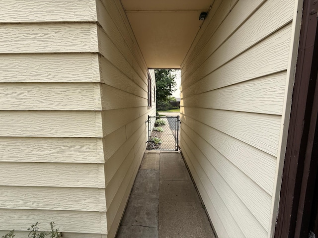 1620 4th St, Montevideo, MN 56265 - view of property exterior featuring a gate