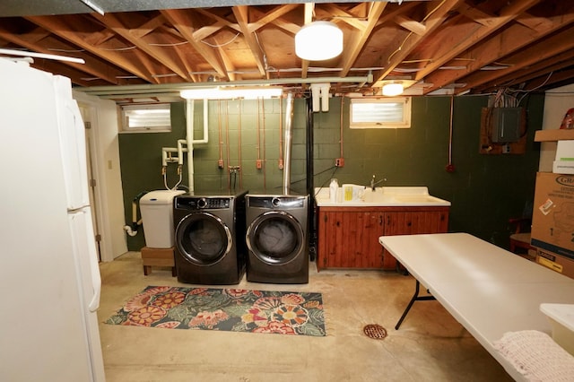 2805 12th Ave NW, Willmar, MN 56201 - laundry room with electric panel and washer and dryer