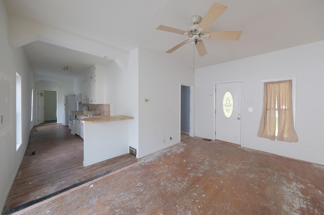 5741 Maple St, Rockford, MN 55373 - unfurnished living room with a ceiling fan