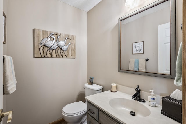 22774 Olivine St NW, Nowthen, MN 55330 - half bathroom featuring toilet and vanity