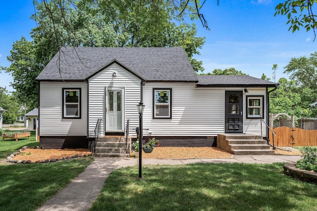 404 8th Ave S, Princeton, MN 55371 - view of front of home with a shingled roof