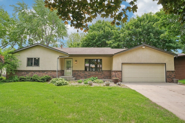 1852 13th Ave W, Shakopee, MN 55379 - ranch-style home featuring stucco siding, brick siding, and an attached garage